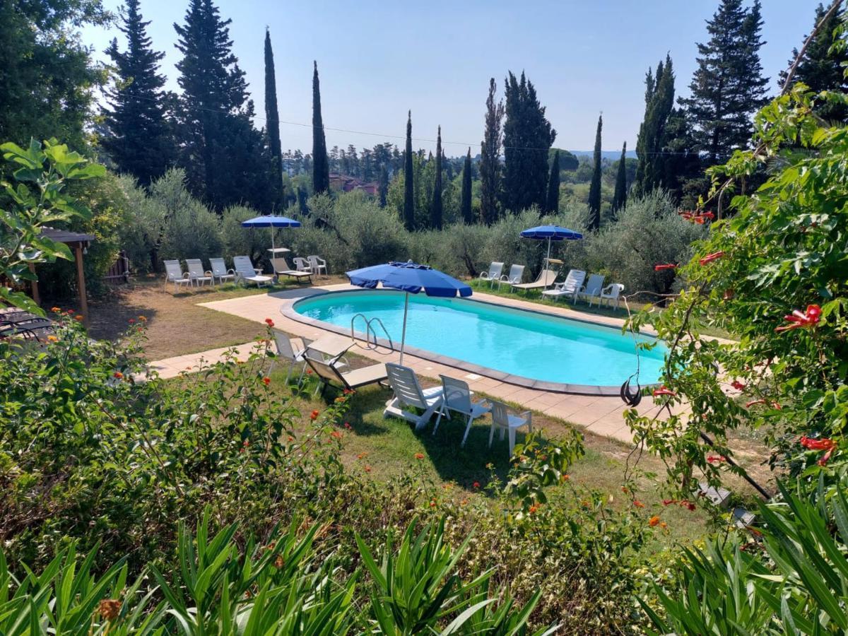 Agriturismo Poggio Al Tesoro Crespina Luaran gambar