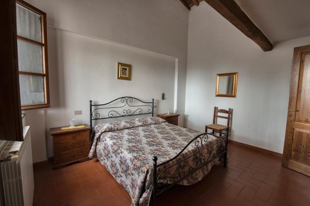 Agriturismo Poggio Al Tesoro Crespina Bilik gambar