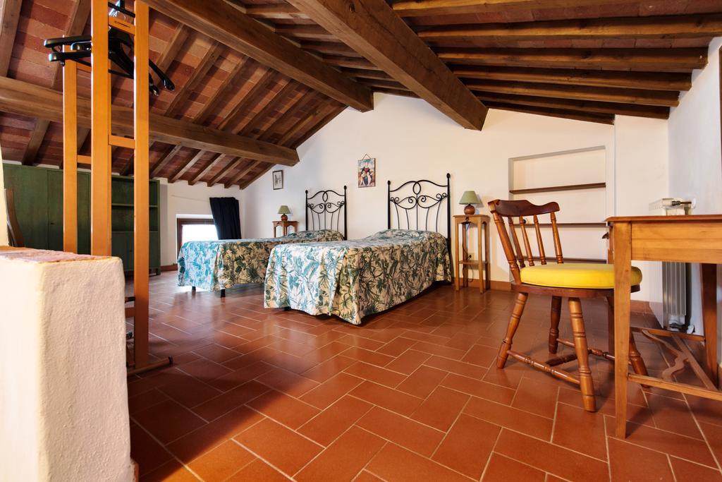 Agriturismo Poggio Al Tesoro Crespina Luaran gambar