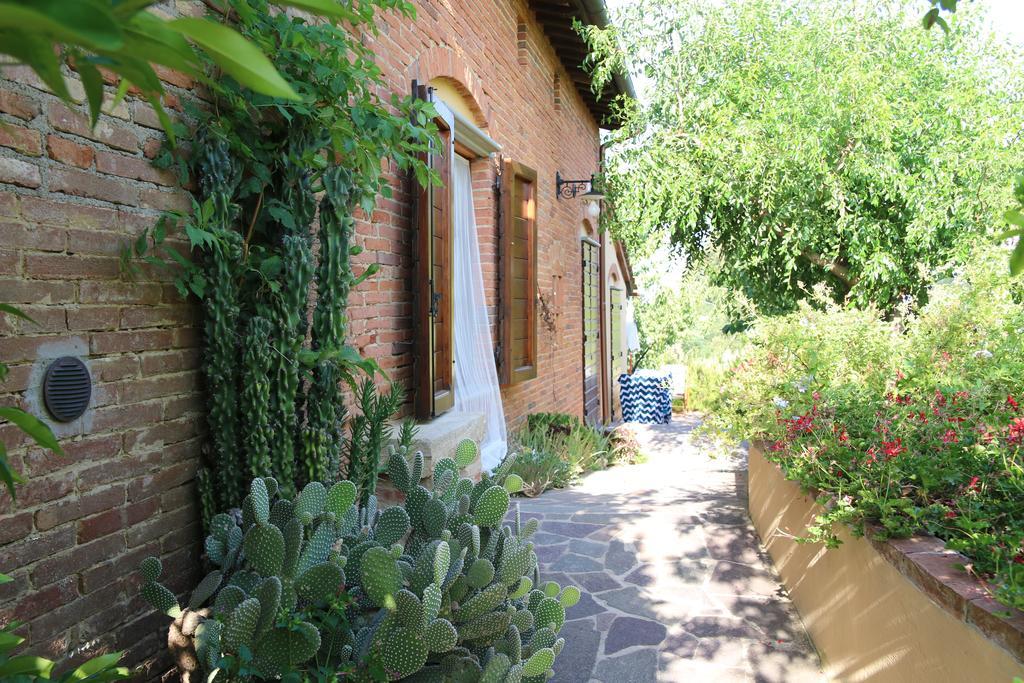 Agriturismo Poggio Al Tesoro Crespina Luaran gambar