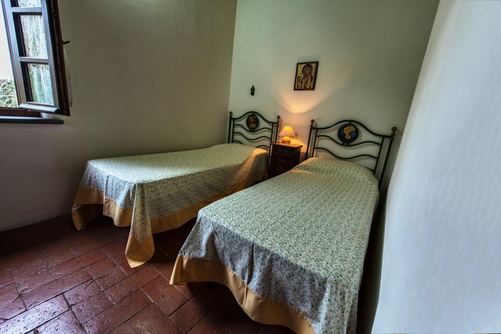 Agriturismo Poggio Al Tesoro Crespina Luaran gambar
